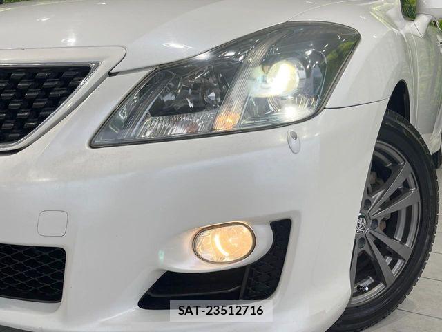 Toyota CROWN SEDAN 2009-09 6814379-11