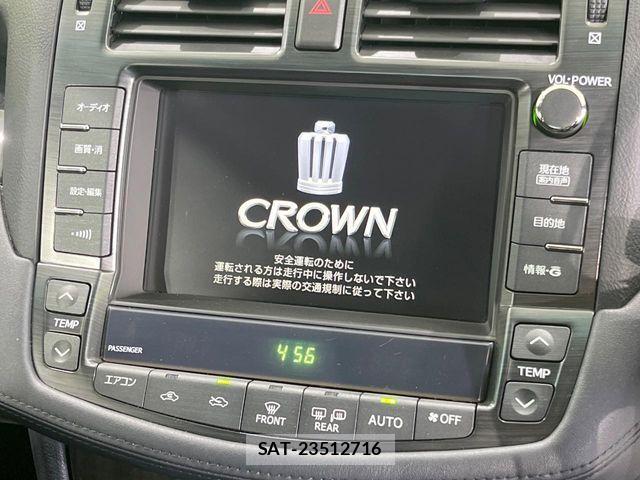 Toyota CROWN SEDAN 2009-09 6814379-3