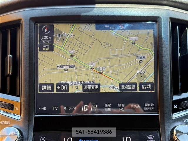 Toyota CROWN SEDAN 2017-01 6814372-4