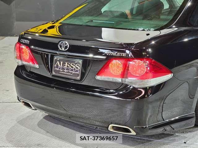 Toyota CROWN SEDAN 2010-04 6814374-14