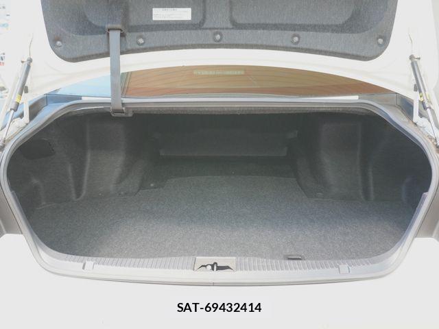 Toyota CROWN SEDAN 2013-12 6814373-10