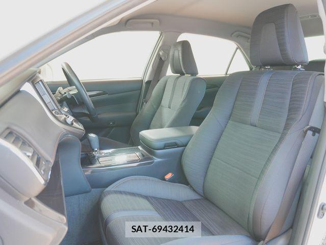 Toyota CROWN SEDAN 2013-12 6814373-21