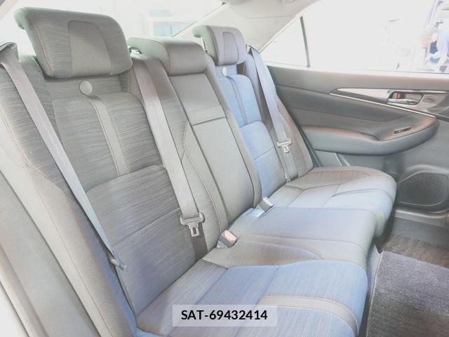Toyota CROWN SEDAN 2013-12 6814373-22