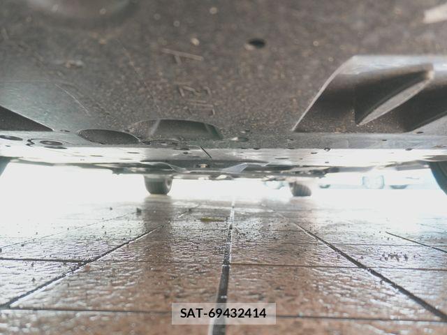 Toyota CROWN SEDAN 2013-12 6814373-28