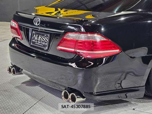 Toyota CROWN SEDAN 2012-01 6814377-14