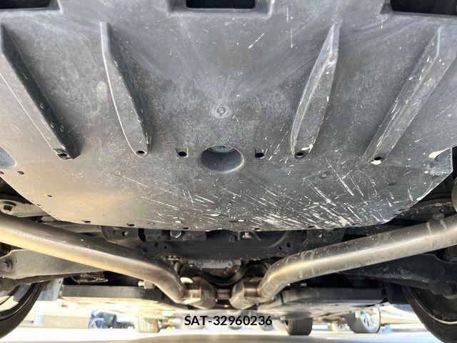Toyota CROWN SEDAN 2018-06 6903625-19