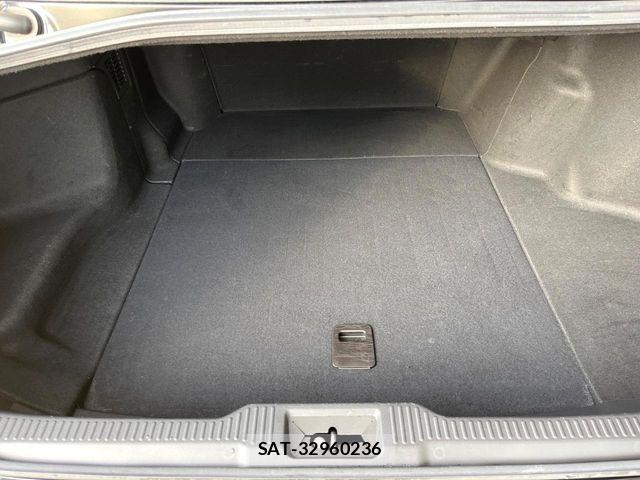Toyota CROWN SEDAN 2018-06 6903625-7