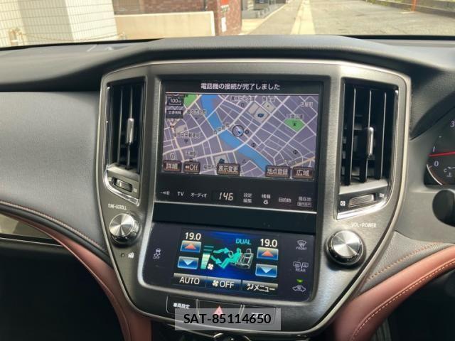 Toyota CROWN SEDAN 2013-03 6903629-15