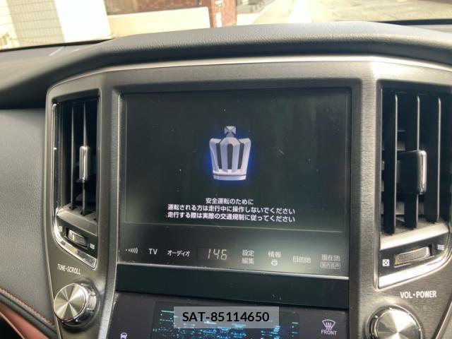 Toyota CROWN SEDAN 2013-03 6903629-17