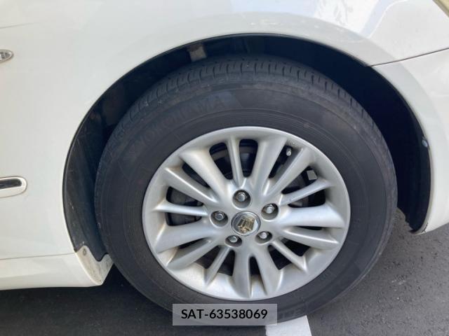 Toyota CROWN SEDAN 2006-03 6903657-10