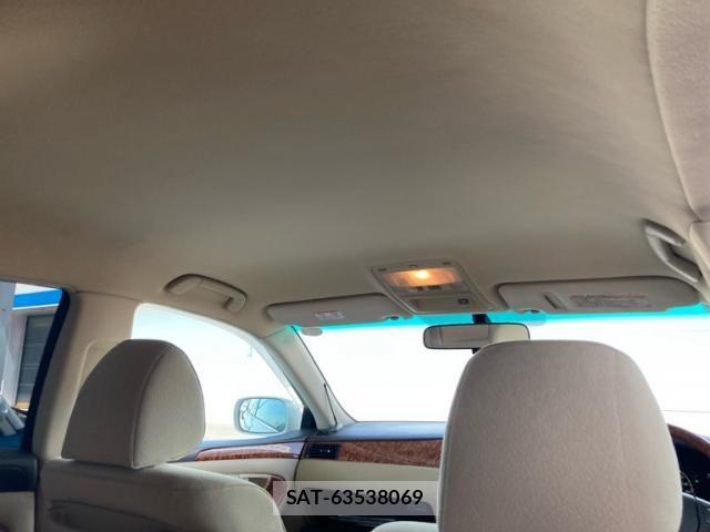 Toyota CROWN SEDAN 2006-03 6903657-15