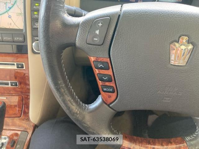 Toyota CROWN SEDAN 2006-03 6903657-17