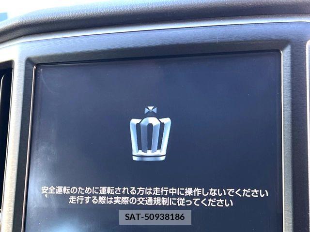 Toyota CROWN SEDAN 2016-11 6903623-2