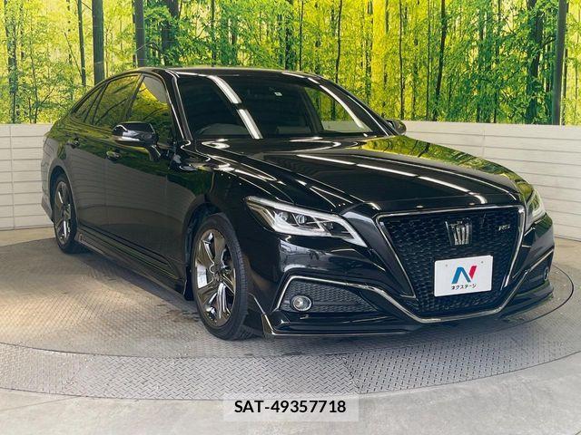 Toyota CROWN SEDAN 2018-06 6903619-15