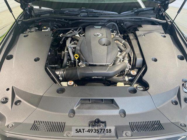 Toyota CROWN SEDAN 2018-06 6903619-17