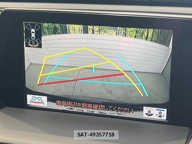 Toyota CROWN SEDAN 2018-06 6903619-3