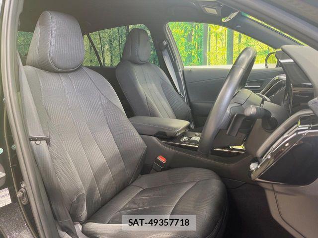 Toyota CROWN SEDAN 2018-06 6903619-7