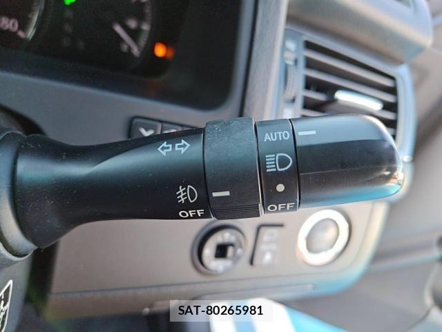 Toyota CROWN SEDAN 2012-05 6903627-14