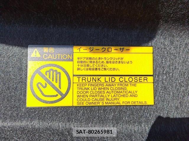 Toyota CROWN SEDAN 2012-05 6903627-26