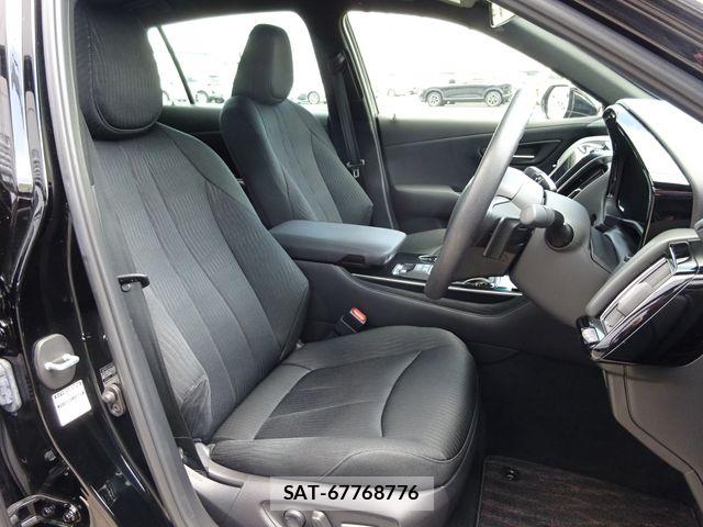 Toyota CROWN SEDAN 2019-08 6992729-12