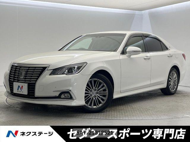Toyota CROWN SEDAN 2016-09 7020250-0