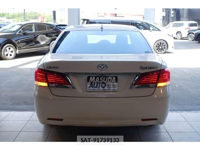 Toyota CROWN SEDAN 2016-09 7020244-5