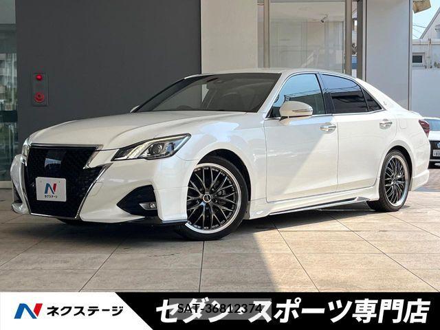Toyota CROWN SEDAN 2016-10 7020245-0