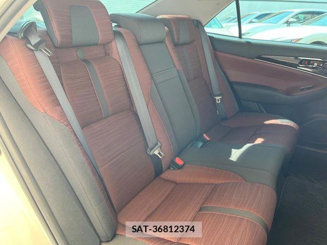 Toyota CROWN SEDAN 2016-10 7020245-9