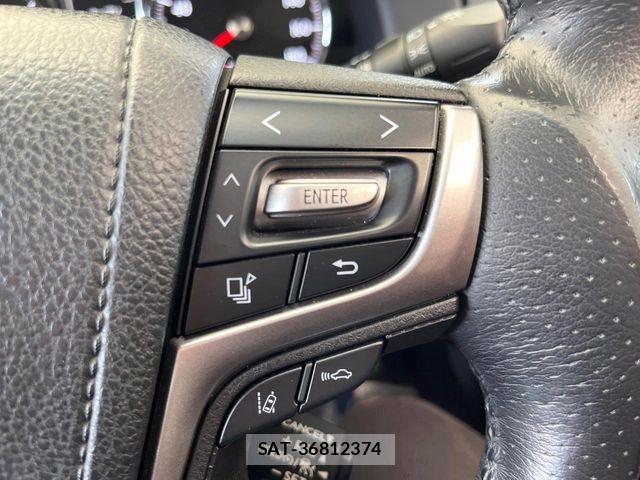Toyota CROWN SEDAN 2016-10 7020245-3