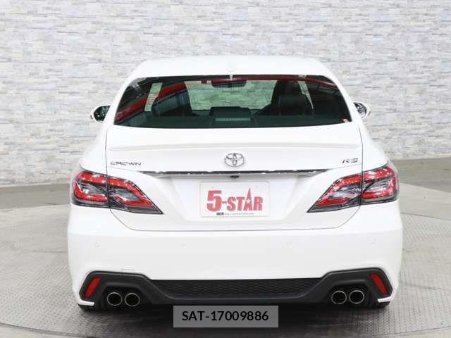 Toyota CROWN SEDAN 2019-08 7020243-14