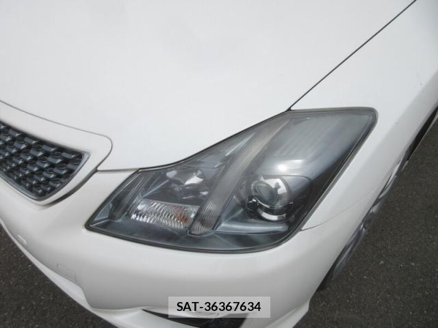 Toyota CROWN SEDAN 2009-03 7058045-13