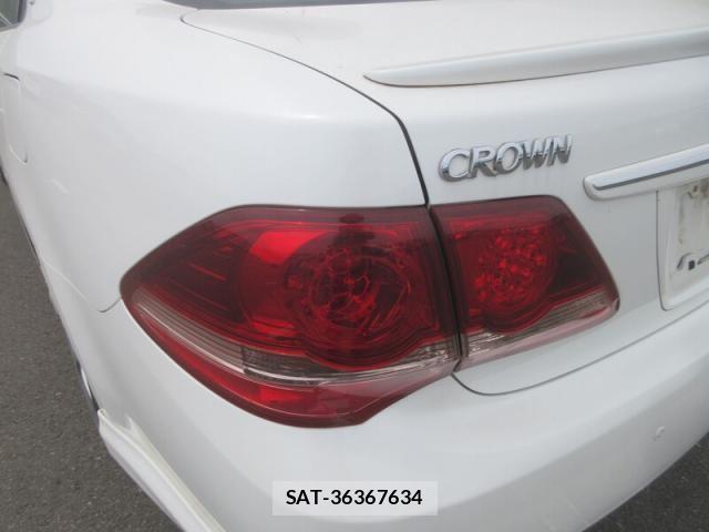 Toyota CROWN SEDAN 2009-03 7058045-14