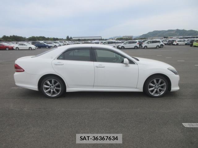 Toyota CROWN SEDAN 2009-03 7058045-6