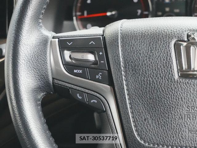 Toyota CROWN SEDAN 2015-10 7058042-26