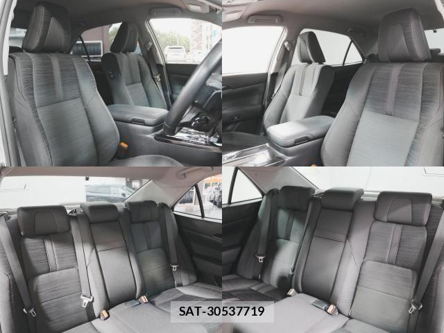 Toyota CROWN SEDAN 2015-10 7058042-3