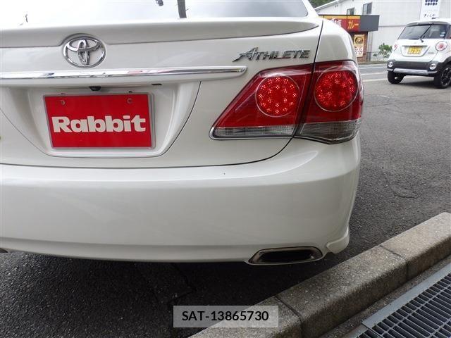 Toyota CROWN SEDAN 2012-04 7058043-14
