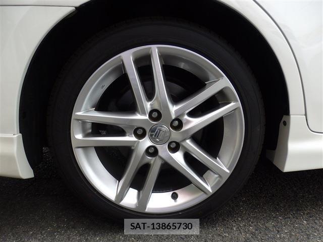 Toyota CROWN SEDAN 2012-04 7058043-17