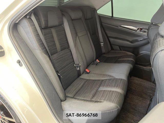 Toyota CROWN SEDAN 2013-08 7058041-9