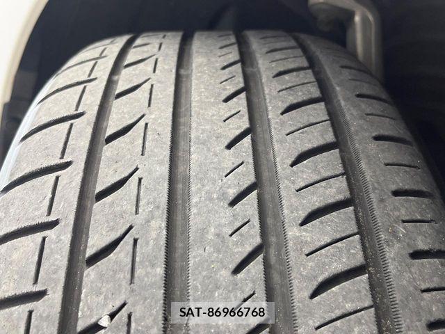 Toyota CROWN SEDAN 2013-08 7058041-18