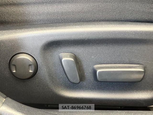 Toyota CROWN SEDAN 2013-08 7058041-7