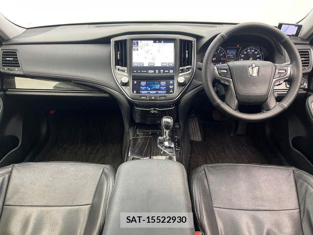 Toyota CROWN SEDAN 2016-12 7216583-1