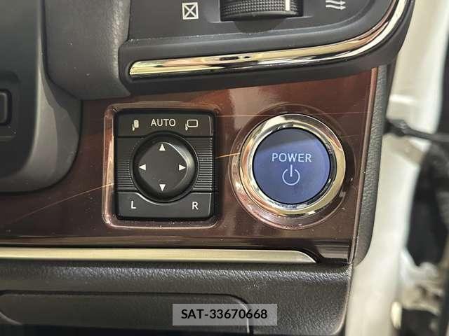 Toyota CROWN SEDAN 2013-07 7216586-14
