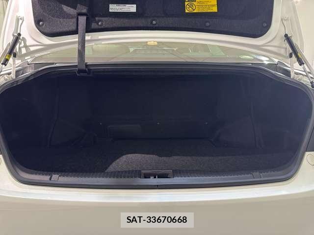 Toyota CROWN SEDAN 2013-07 7216586-27