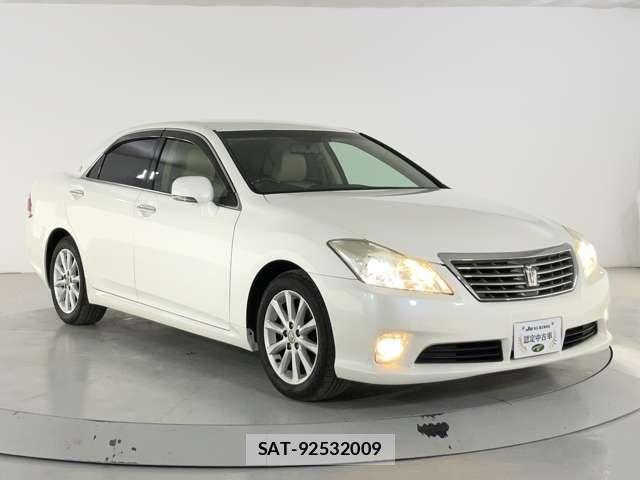 Toyota CROWN SEDAN 2011-11 7216577-7