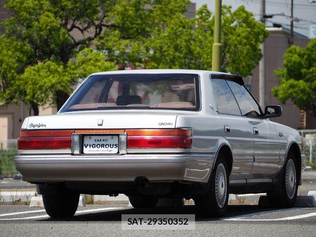Toyota CROWN SEDAN 1991-04 7216557-12