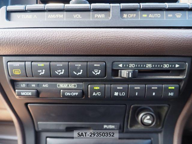 Toyota CROWN SEDAN 1991-04 7216557-15