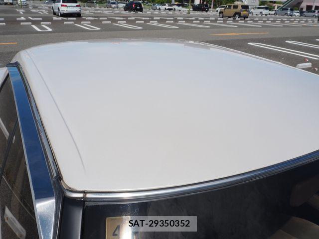 Toyota CROWN SEDAN 1991-04 7216557-27