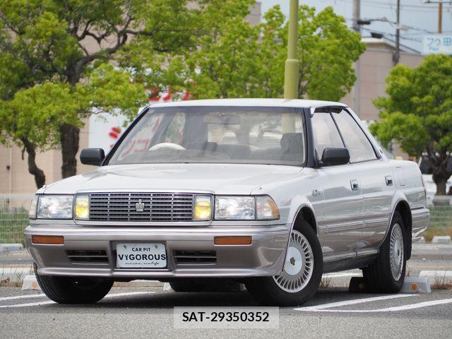 Toyota CROWN SEDAN 1991-04 7216557-4