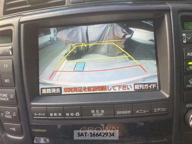 Toyota CROWN SEDAN 2007-02 7216563-16