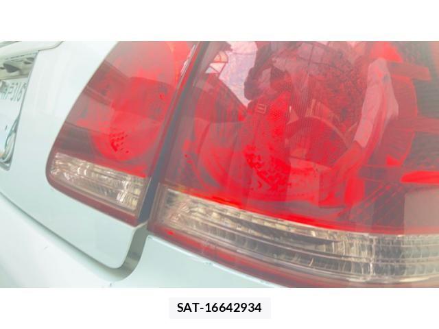 Toyota CROWN SEDAN 2007-02 7216563-21